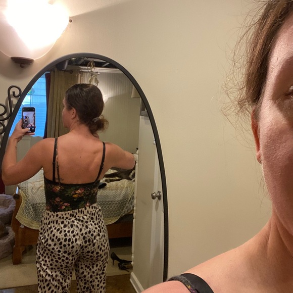 Floral body suit - Picture 2 of 6